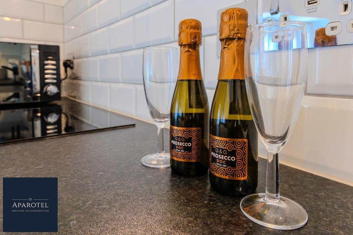 Aparotel Serviced Apartments - Stonehenge, Amesbury Town Centre Room photo