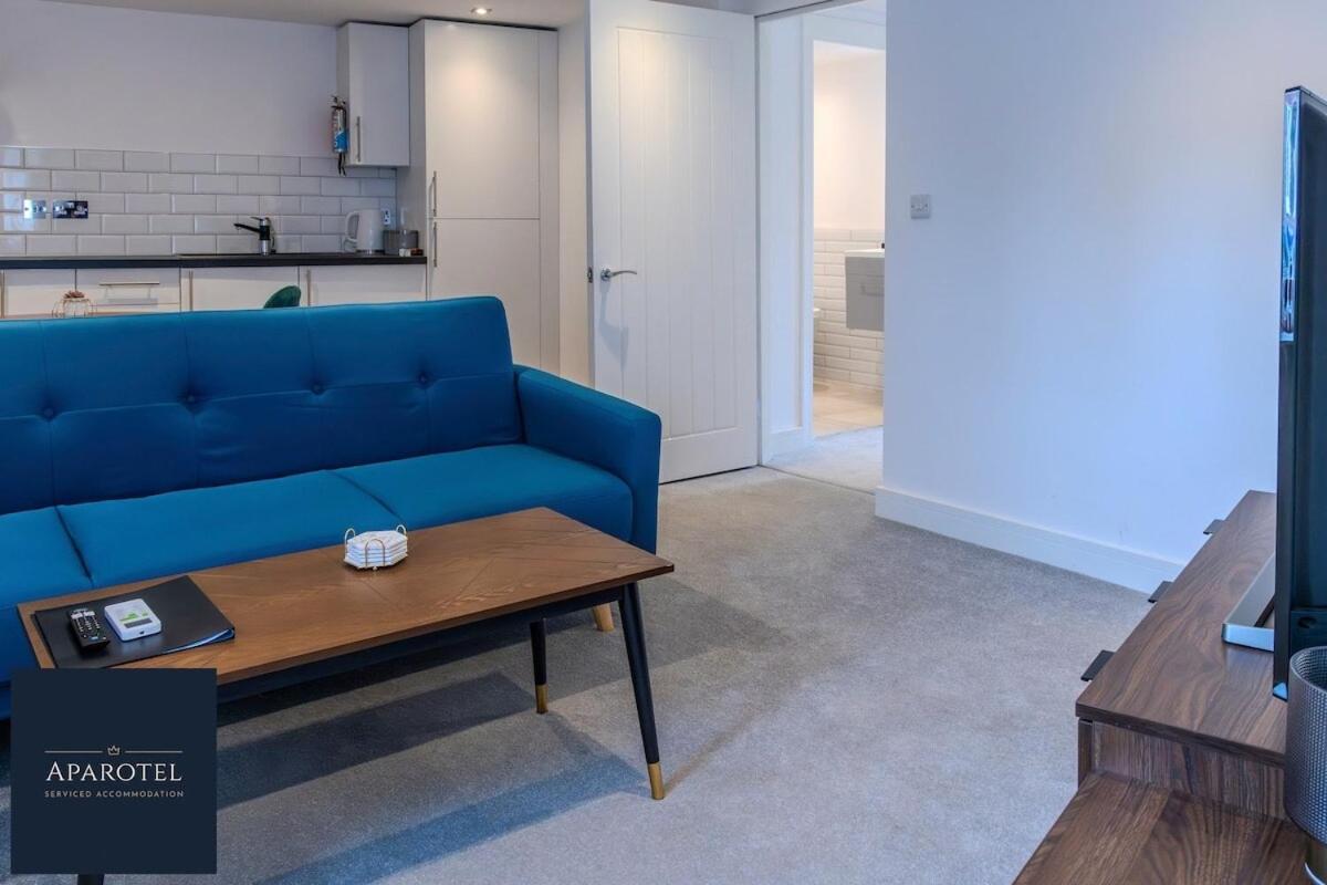 Aparotel Serviced Apartments - Stonehenge, Amesbury Town Centre Room photo