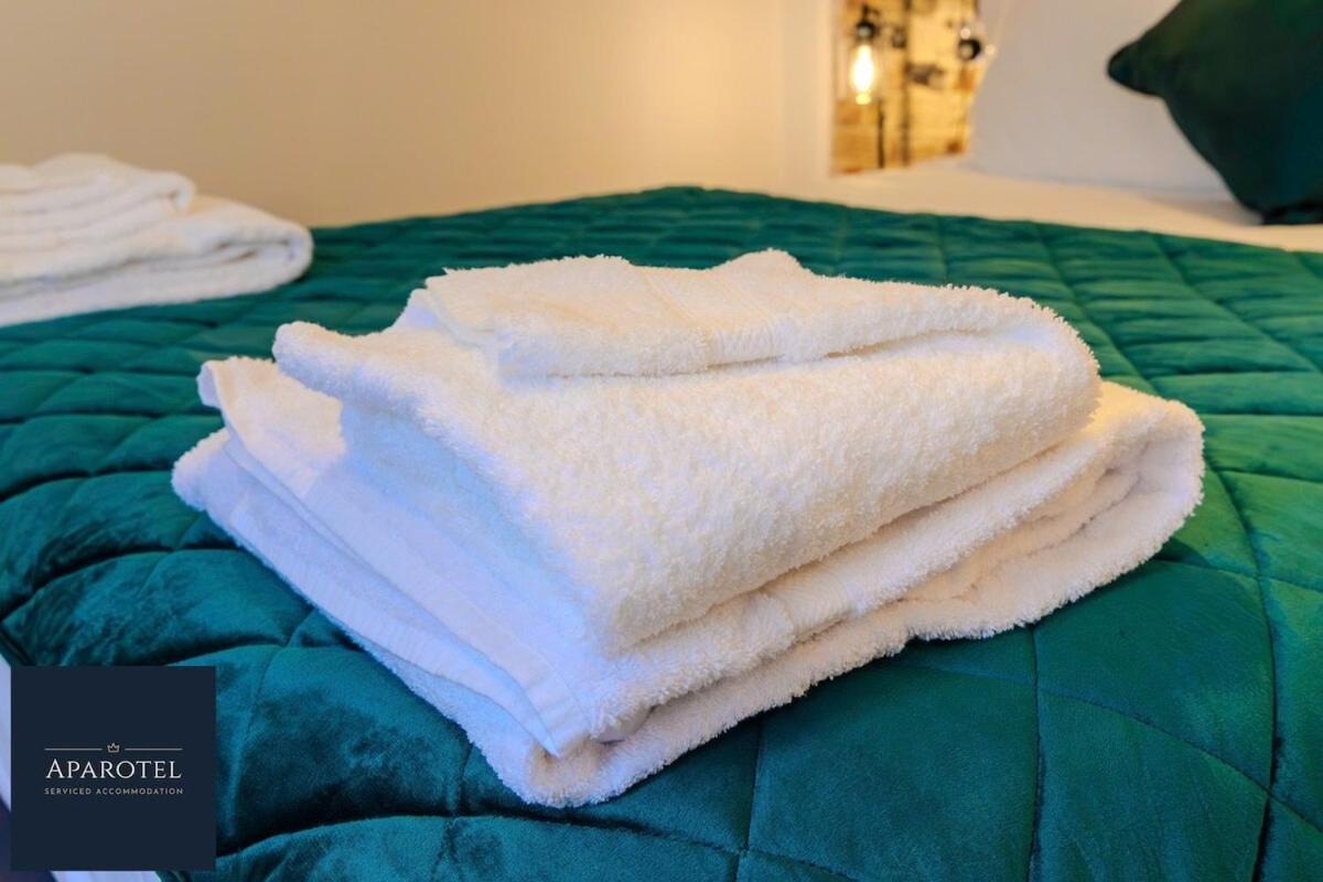 Aparotel Serviced Apartments - Stonehenge, Amesbury Town Centre Room photo